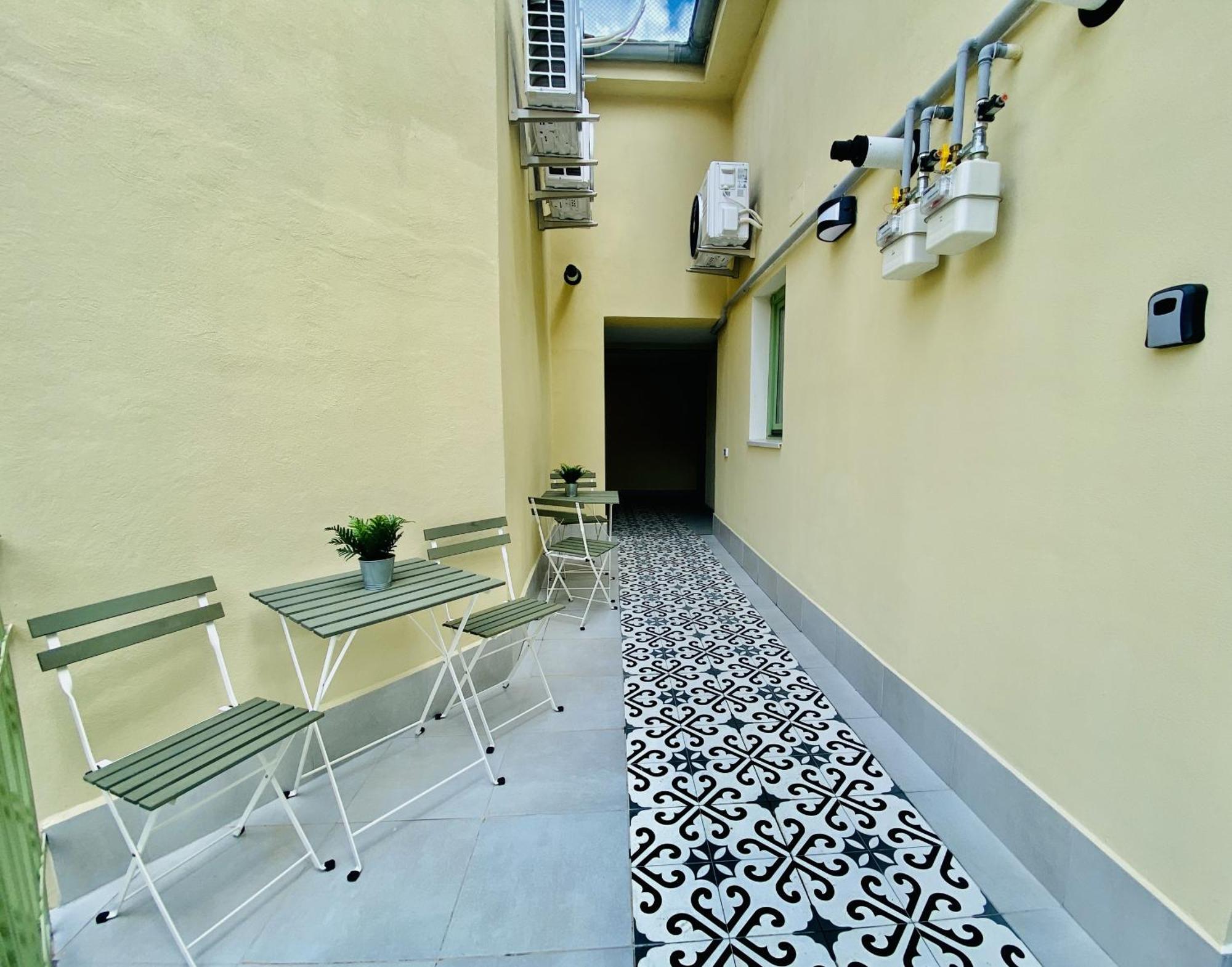 Holiday Apartments Central Тимишоара Экстерьер фото